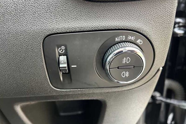 Used Vauxhall Crossland 2022 for sale - 75980230: Photo 30