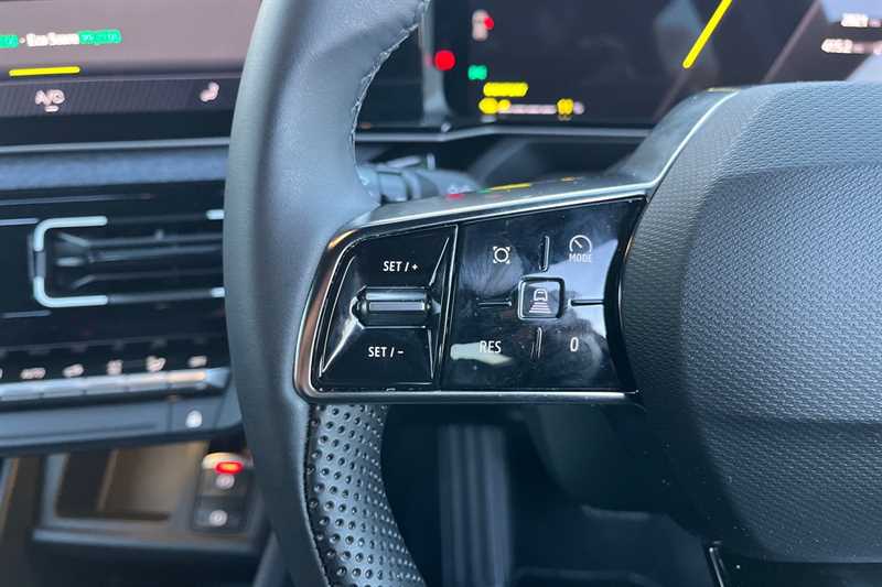 Used Renault 5 E-Tech electric 2025 for sale - 77972088: Photo 21