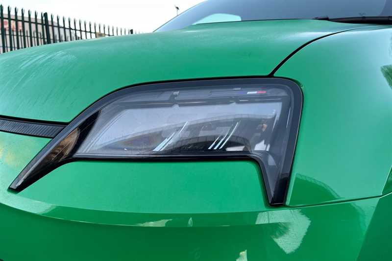 Used Renault 5 E-Tech electric 2025 for sale - 77972088: Photo 54