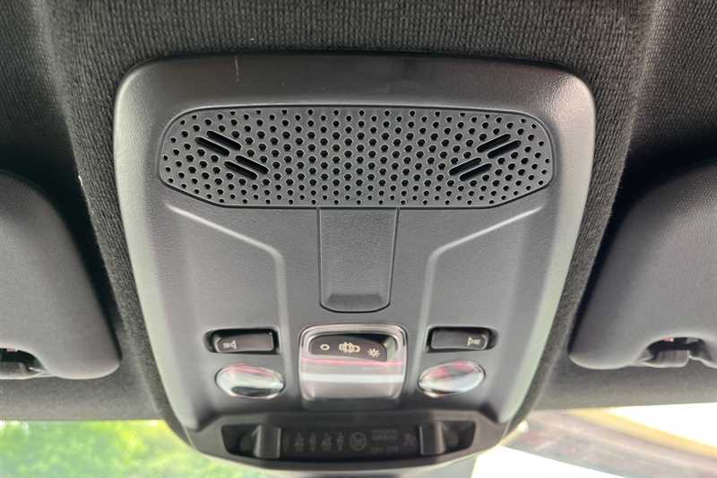 Vehicle 33
