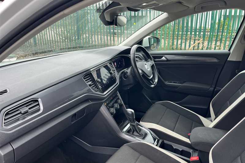 Used Volkswagen T-Roc 2021 for sale - 78051318: Photo 13