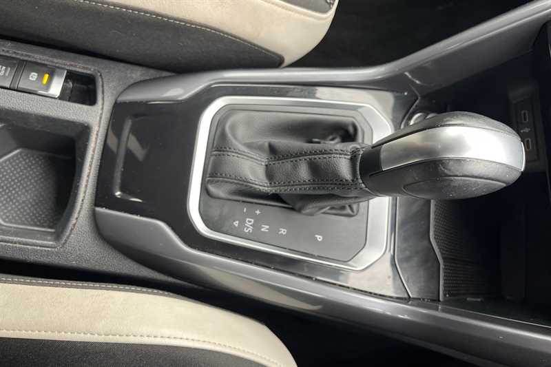 Used Volkswagen T-Roc 2021 for sale - 78051318: Photo 14