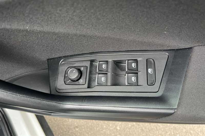 Used Volkswagen T-Roc 2021 for sale - 78051318: Photo 16