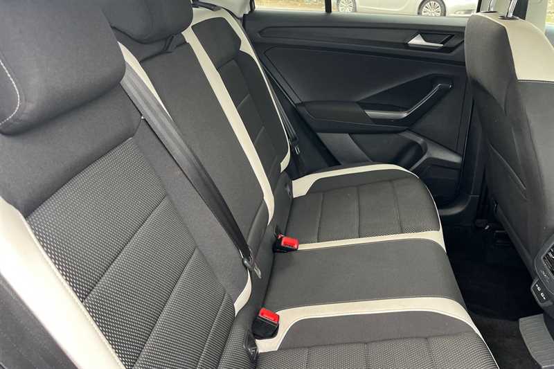 Used Volkswagen T-Roc 2021 for sale - 78051318: Photo 23