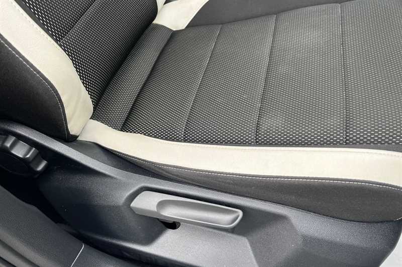 Used Volkswagen T-Roc 2021 for sale - 78051318: Photo 44