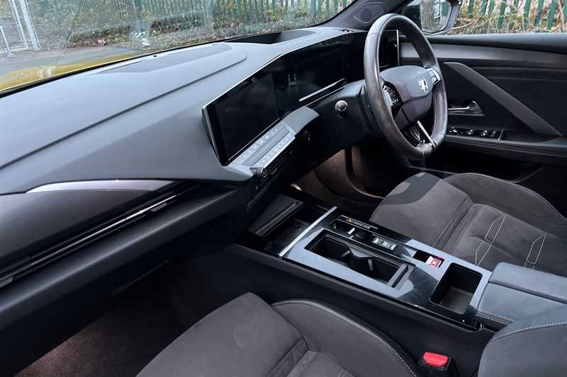 Used Vauxhall Astra 2022 for sale - 76705970: Photo 13