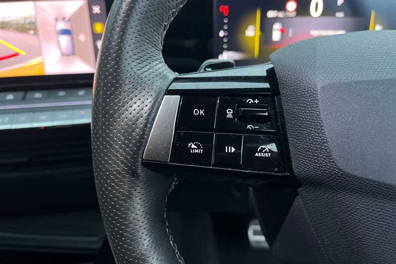 Used Vauxhall Astra 2022 for sale - 76705970: Photo 26