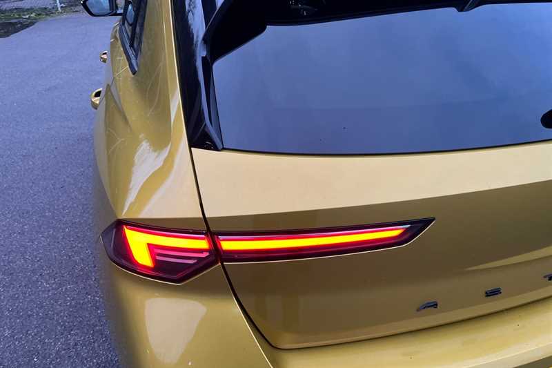 Used Vauxhall Astra 2022 for sale - 76705970: Photo 44