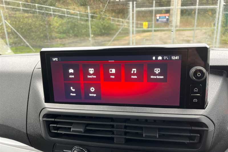 Used Vauxhall Vivaro 2025 for sale - 76915305: Photo 37