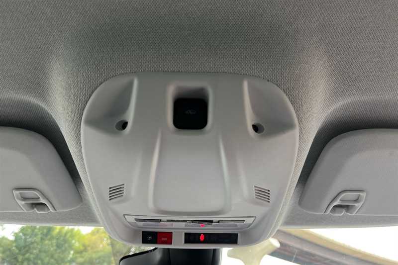 Used Vauxhall Crossland 2022 for sale - 77146875: Photo 33