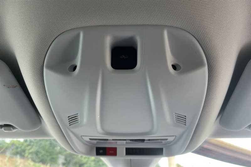 Vehicle 33