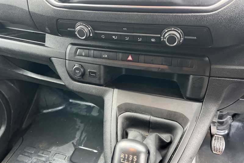 Used Vauxhall Vivaro 2023 for sale - 77513436: Photo 15