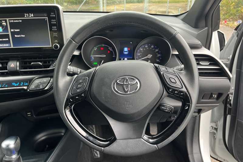 Used Toyota C-HR 2022 for sale - 76515081: Photo 25