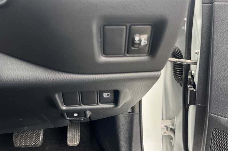 Used Toyota C-HR 2022 for sale - 76515081: Photo 30