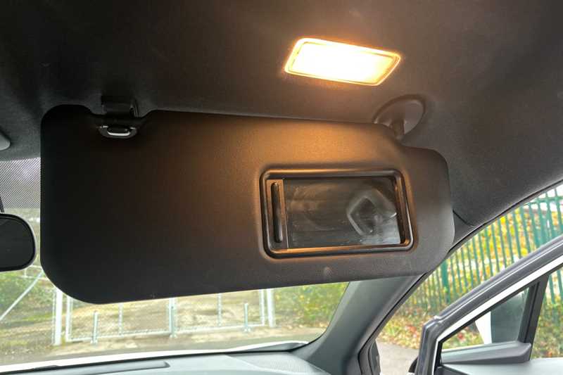 Used Toyota C-HR 2022 for sale - 76515081: Photo 36