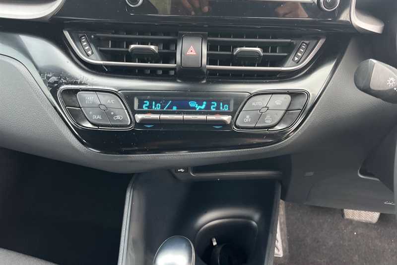 Used Toyota C-HR 2022 for sale - 76515081: Photo 38