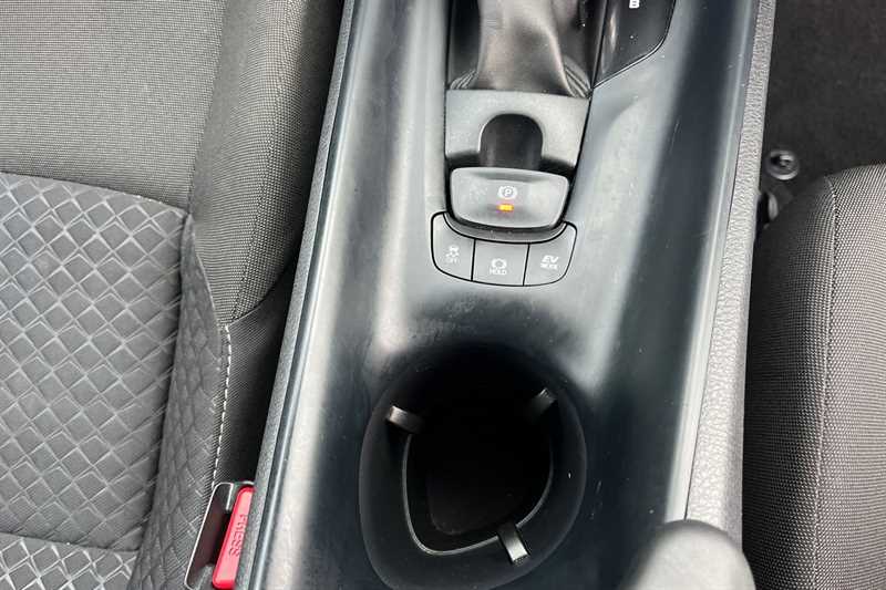 Used Toyota C-HR 2022 for sale - 76515081: Photo 39