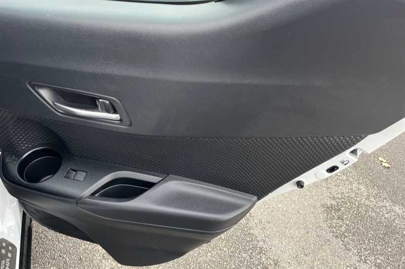 Used Toyota C-HR 2022 for sale - 76515081: Photo 42