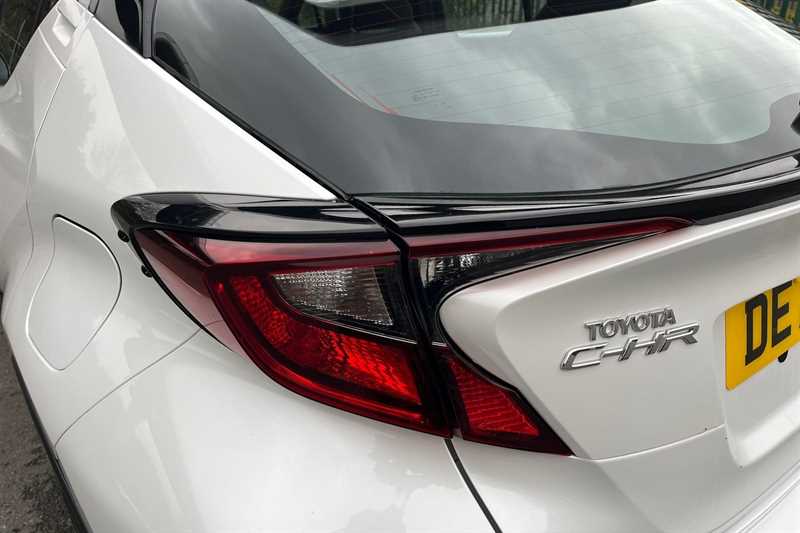 Used Toyota C-HR 2022 for sale - 76515081: Photo 45