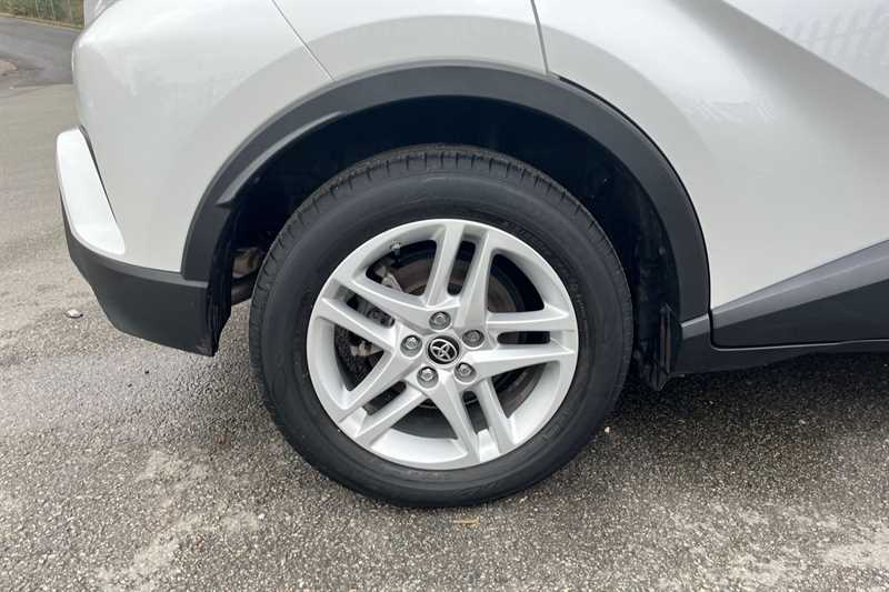 Used Toyota C-HR 2022 for sale - 76515081: Photo 50