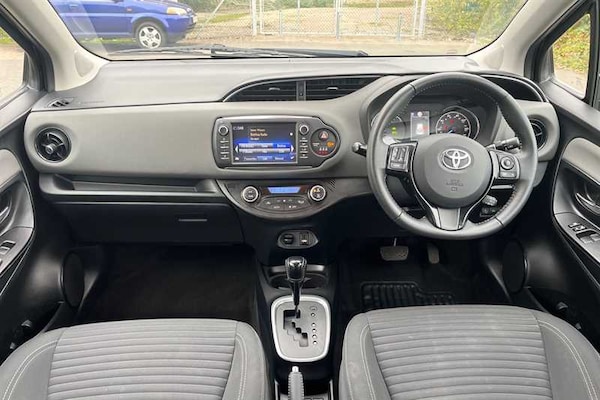 Used Toyota Yaris 2019 for sale - 76204147: Photo 12