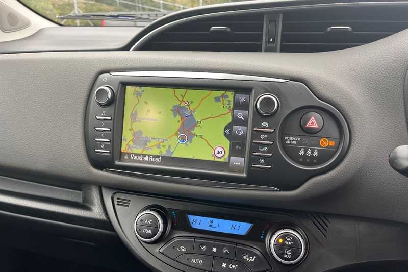 Used Toyota Yaris 2019 for sale - 76204147: Photo 18