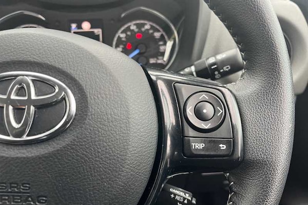 Used Toyota Yaris 2019 for sale - 76204147: Photo 22