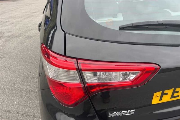 Used Toyota Yaris 2019 for sale - 76204147: Photo 45