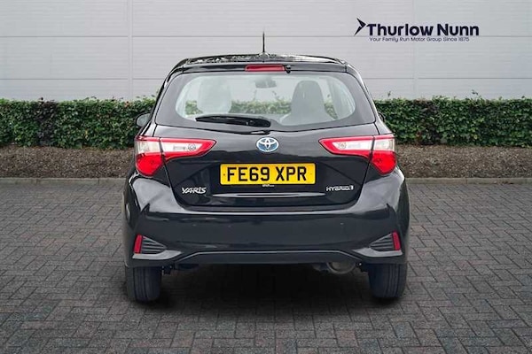 Used Toyota Yaris 2019 for sale - 76204147: Photo 4