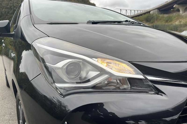 Used Toyota Yaris 2019 for sale - 76204147: Photo 53