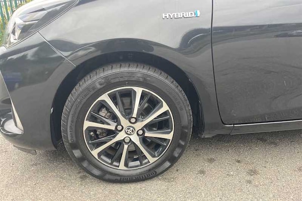 Used Toyota Yaris 2019 for sale - 76204147: Photo 57