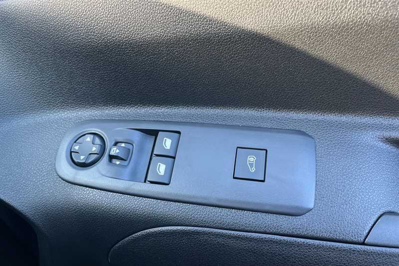 Used Vauxhall Combo 2025 for sale - 77146171: Photo 16