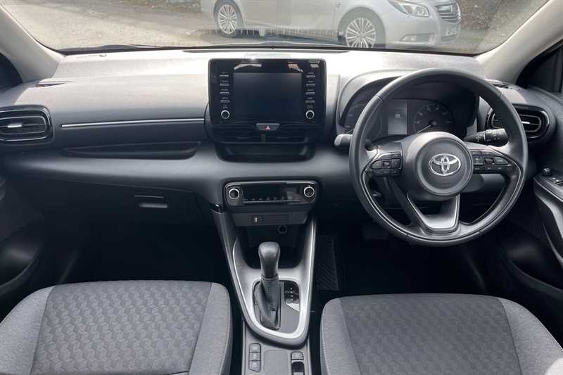 Used Toyota Yaris 2021 for sale - 78103327: Photo 12