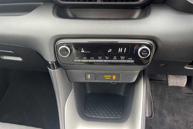 Used Toyota Yaris 2021 for sale - 78103327: Photo 15