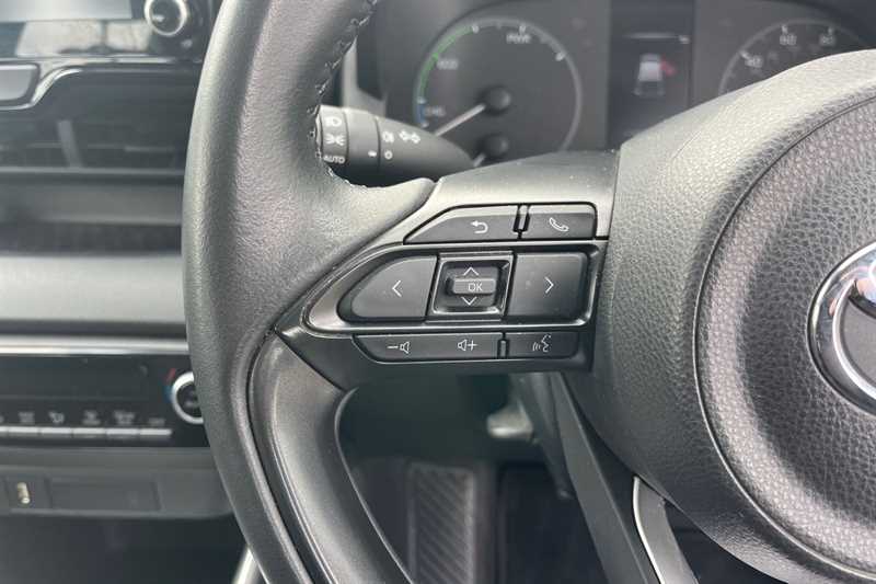 Used Toyota Yaris 2021 for sale - 78103327: Photo 21