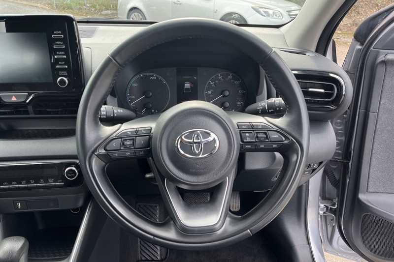 Used Toyota Yaris 2021 for sale - 78103327: Photo 25