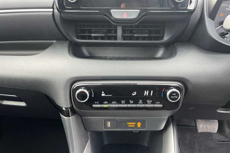 Used Toyota Yaris 2021 for sale - 78103327: Photo 38