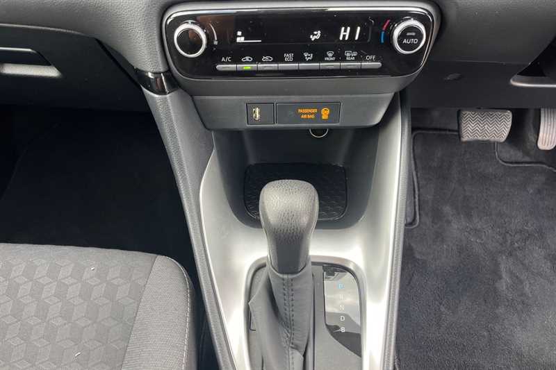 Used Toyota Yaris 2021 for sale - 78103327: Photo 39