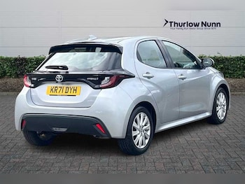 Used Toyota Yaris 2021 for sale - 78103327: Photo