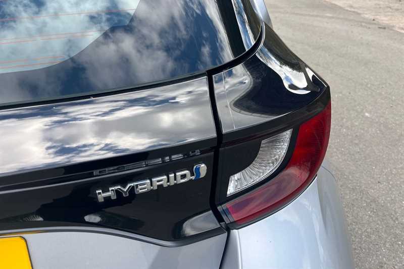 Used Toyota Yaris 2021 for sale - 78103327: Photo 47