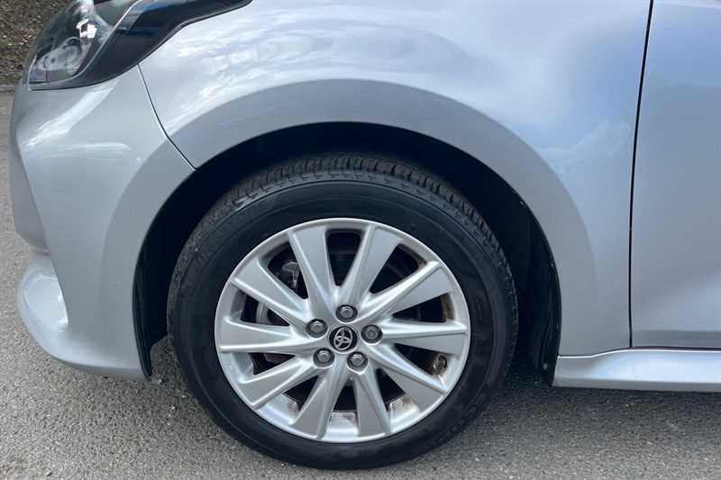 Used Toyota Yaris 2021 for sale - 78103327: Photo 58