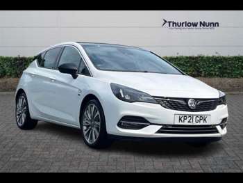 2021 - 1.2i Turbo (145 PS) Griffin Edition 5 Door Petrol Hatchback *** 1 Private O