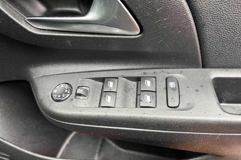 Used Vauxhall Corsa 2022 for sale - 76168993: Photo 16