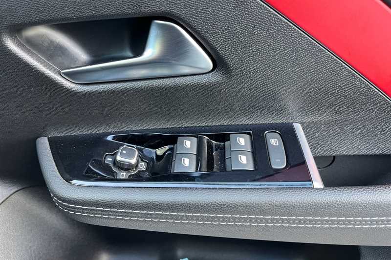 Used Vauxhall Astra 2022 for sale - 76112535: Photo 16