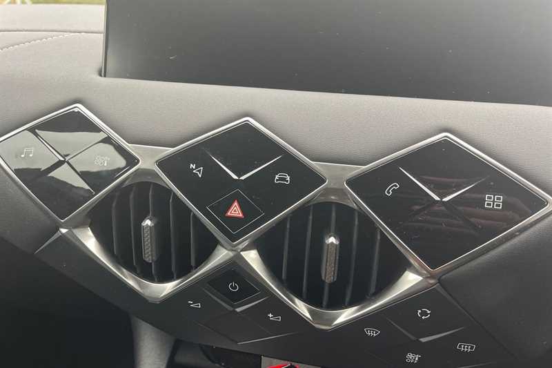 Used DS Automobiles DS 3 Crossback 2022 for sale - 76169009: Photo 15