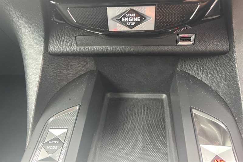 Used DS Automobiles DS 3 Crossback 2022 for sale - 76169009: Photo 35