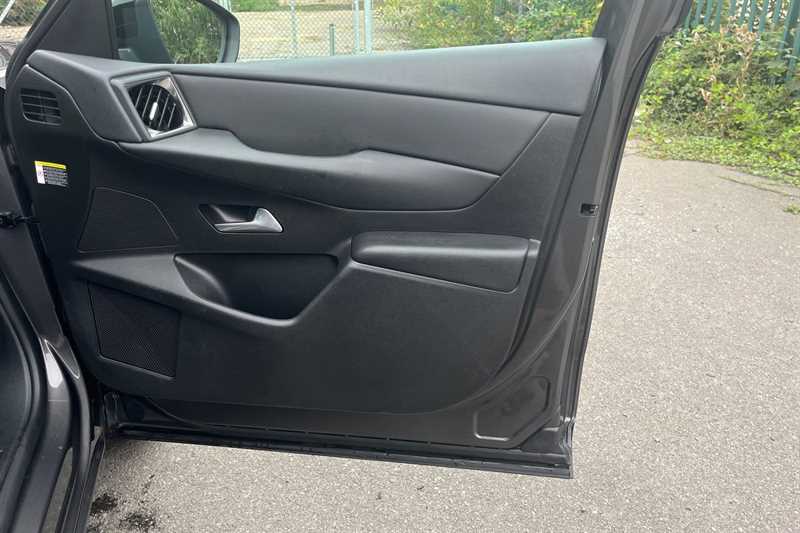 Used DS Automobiles DS 3 Crossback 2022 for sale - 76169009: Photo 41