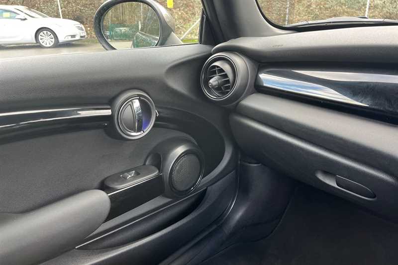 Used MINI Hatch 2016 for sale - 77472087: Photo 41