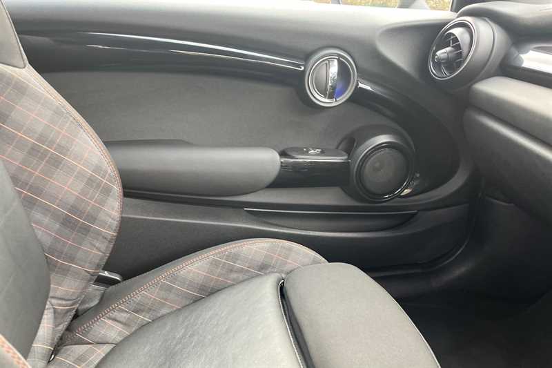 Used MINI Hatch 2016 for sale - 77472087: Photo 43