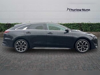 Used Kia Pro Ceed 2022 for sale - 77513799: Photo